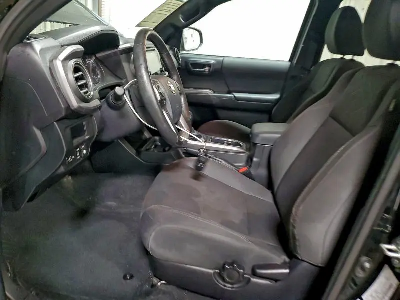 2017 TOYOTA TACOMA DOUBLE CAB  