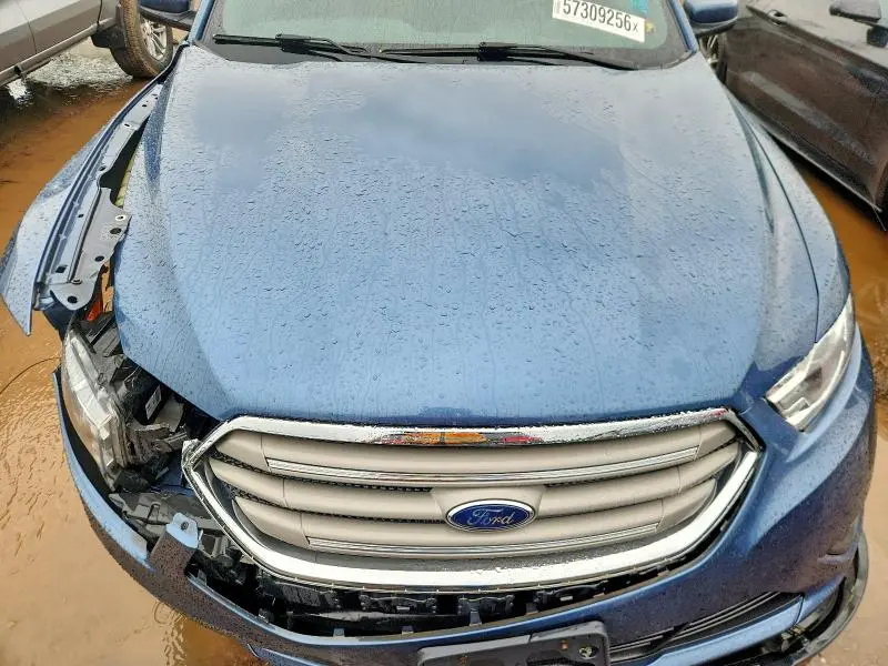2018 FORD TAURUS SEL  