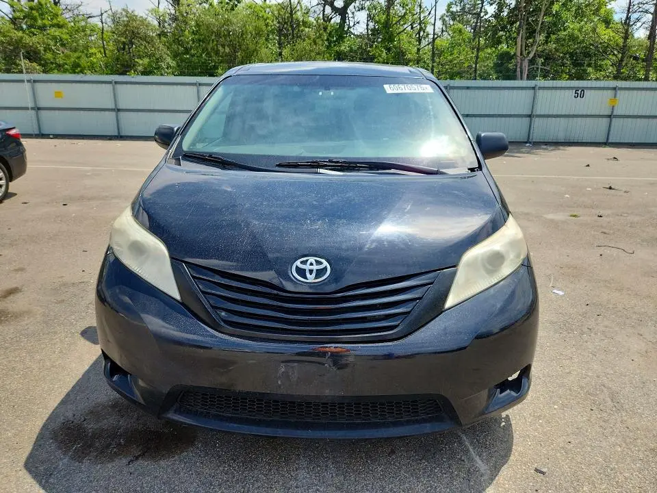 2017 TOYOTA SIENNA L 7-PASSENGER  