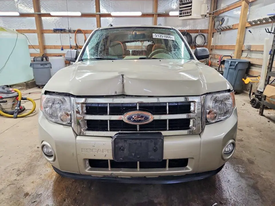 2012 FORD ESCAPE XLT  