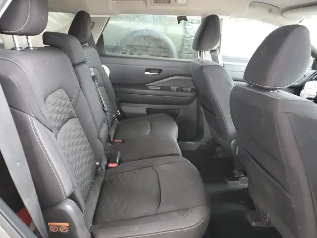 2022 NISSAN PATHFINDER S  