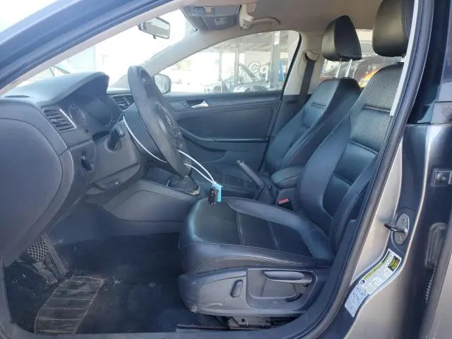 2014 VOLKSWAGEN JETTA SE  