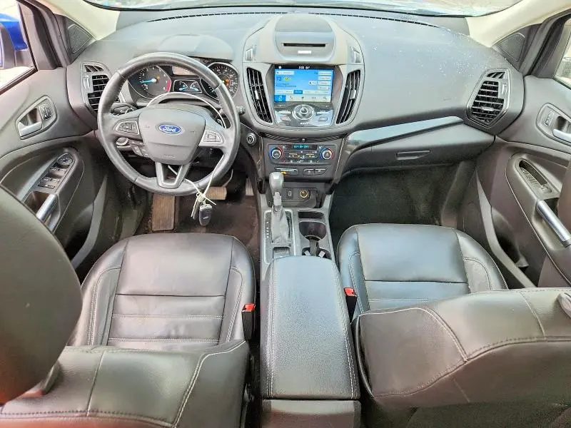 2017 FORD ESCAPE TITANIUM  