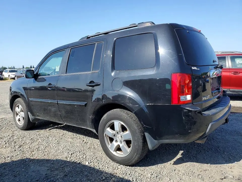 2011 HONDA PILOT EX  