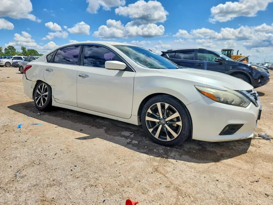 2017 NISSAN ALTIMA 2.5 SR  