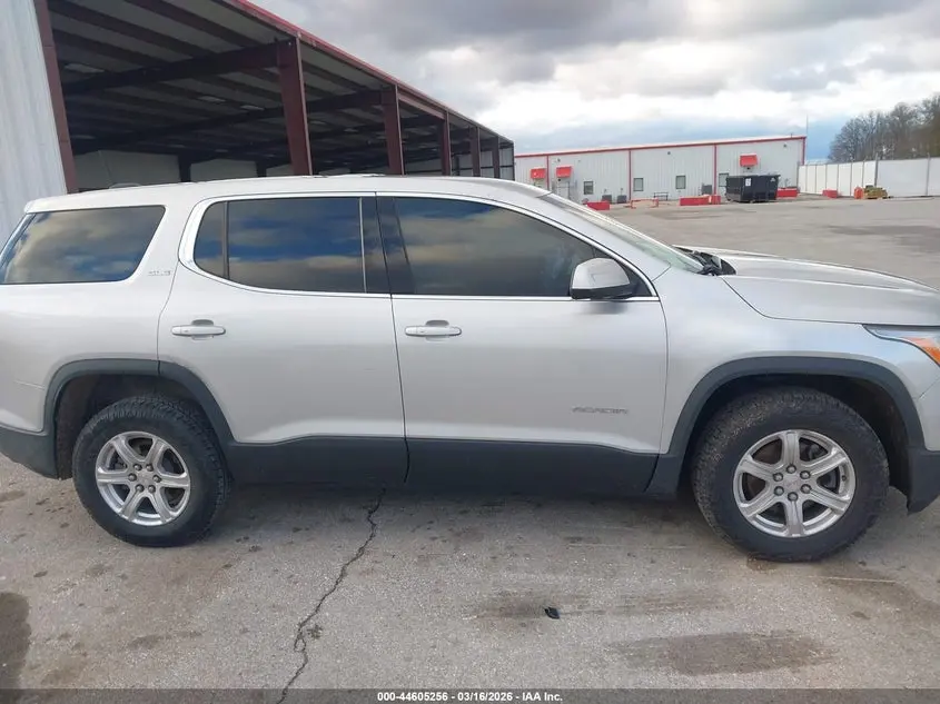 2019 GMC ACADIA SLE-1