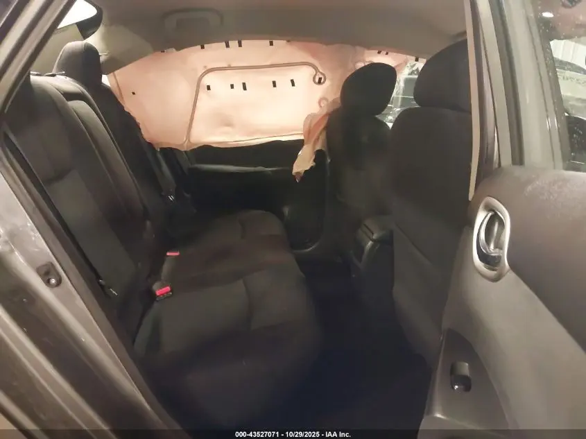 2015 NISSAN SENTRA SR