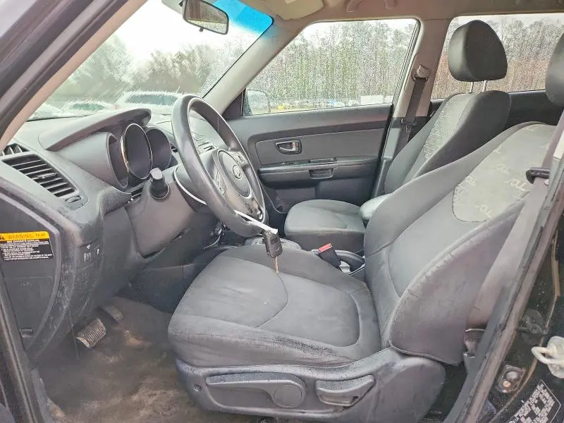 2011 KIA SOUL +  