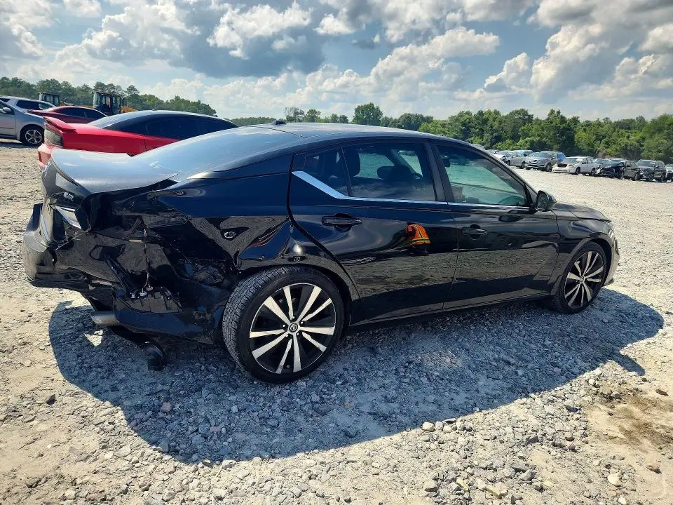 2020 NISSAN ALTIMA SR  