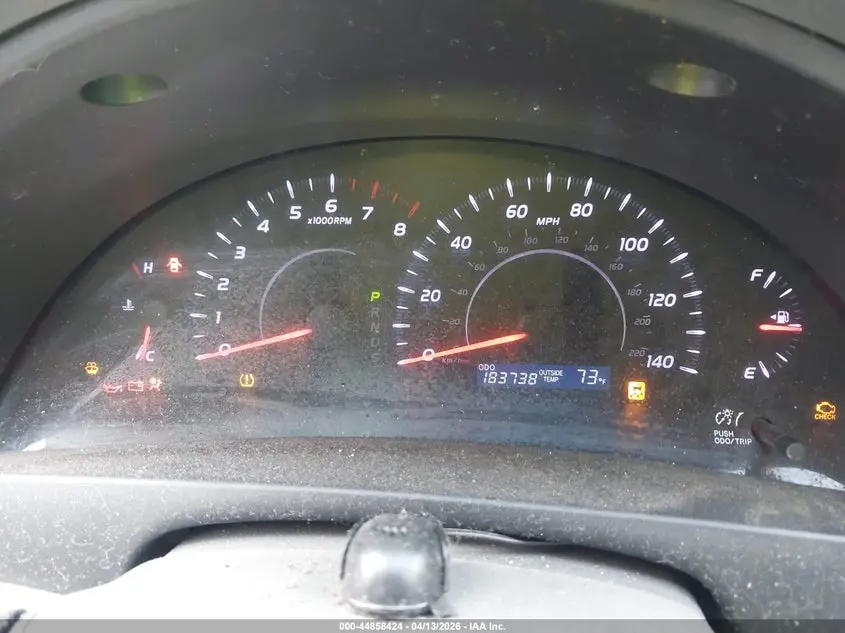 2010 TOYOTA CAMRY LE