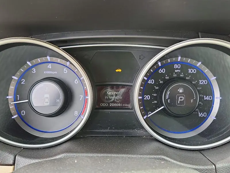 2011 HYUNDAI SONATA LIMITED  