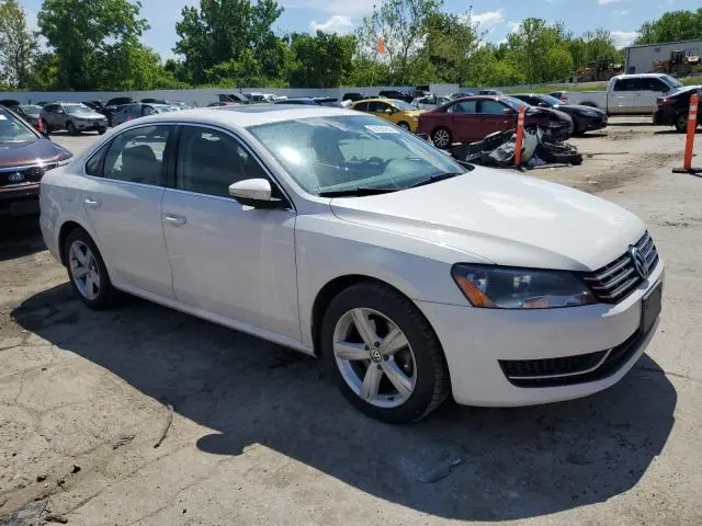 2012 VOLKSWAGEN PASSAT SE  