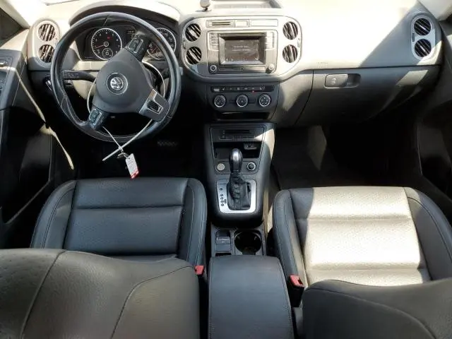2016 VOLKSWAGEN TIGUAN S  