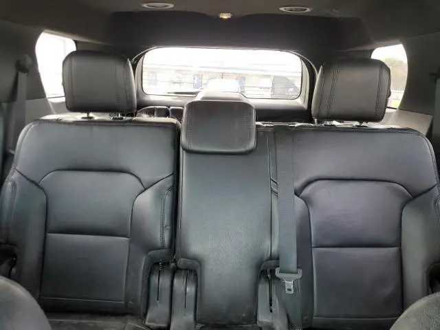 2017 FORD EXPLORER XLT  