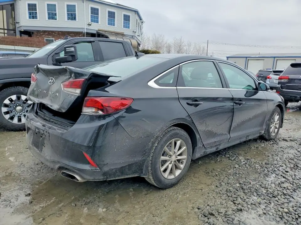 2018 HYUNDAI SONATA SE  