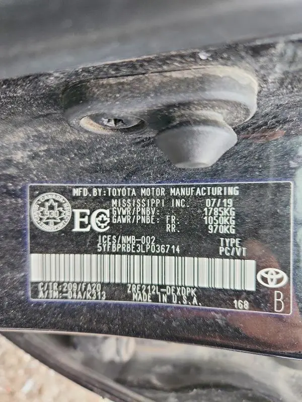 2020 TOYOTA COROLLA LE  