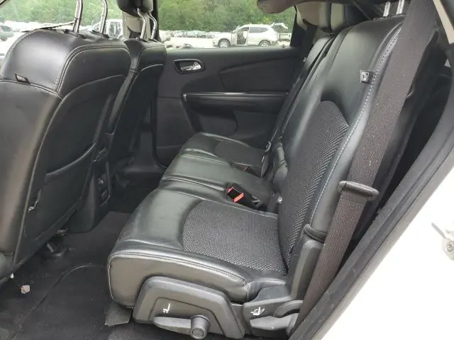 2011 DODGE JOURNEY SXT  