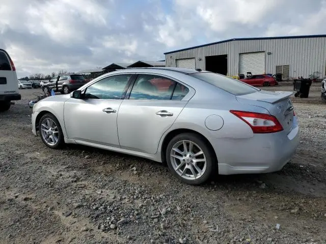 2011 NISSAN MAXIMA S  