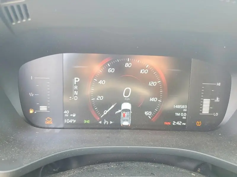 2019 VOLVO XC60 T5 MOMENTUM  