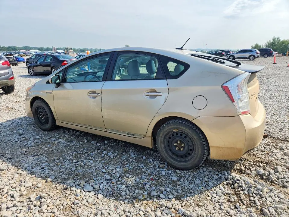 2011 TOYOTA PRIUS TWO  