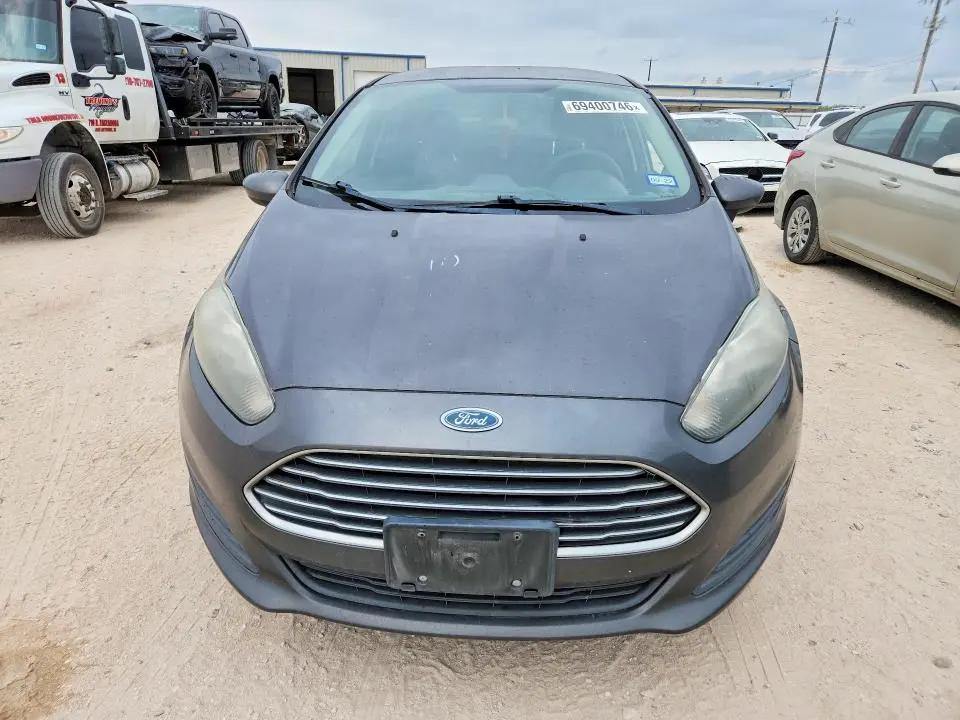 2018 FORD FIESTA SE  