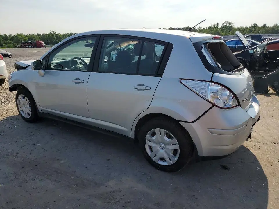 2011 NISSAN VERSA 1.8 S  