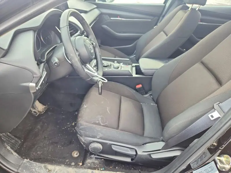 2025 MAZDA 3 PREFERRED  