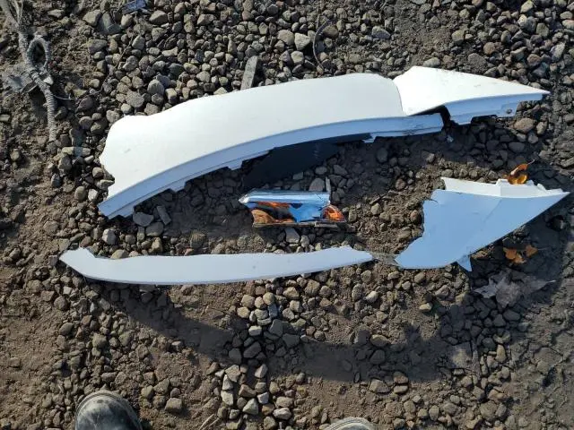 2022 NISSAN VERSA SV  