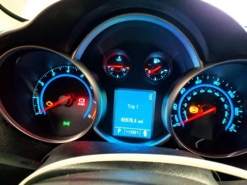 2011 CHEVROLET CRUZE LT  