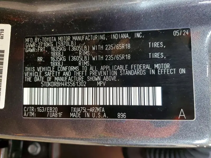 2024 TOYOTA HIGHLANDER XLE  