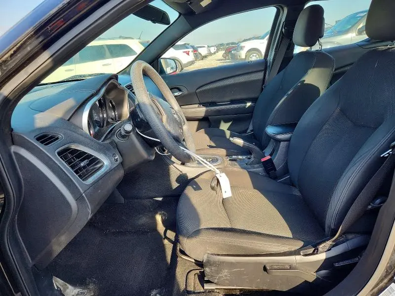 2012 DODGE AVENGER SE  