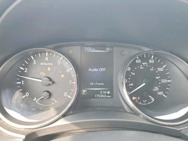 2017 NISSAN ROGUE SV  