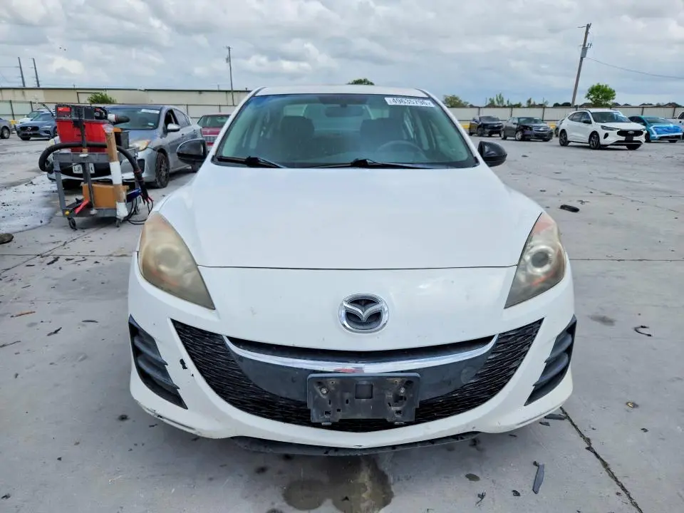 2010 MAZDA 3 I  