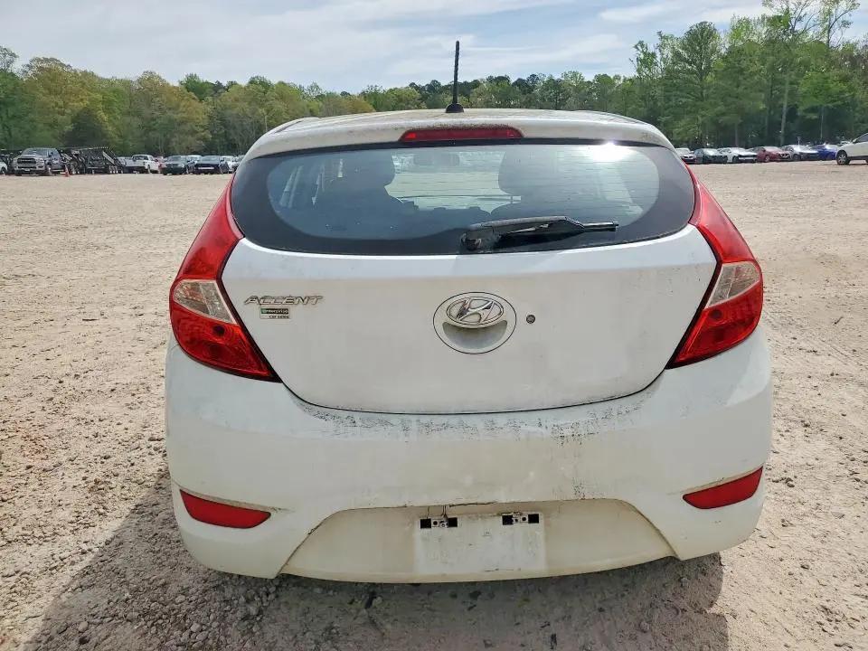 2015 HYUNDAI ACCENT GS  