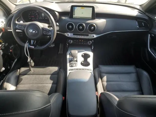 2020 KIA STINGER GT2  
