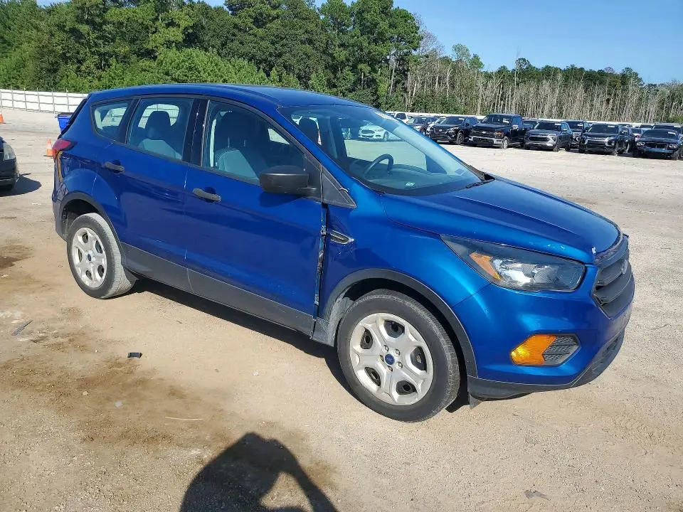 2019 FORD ESCAPE S  