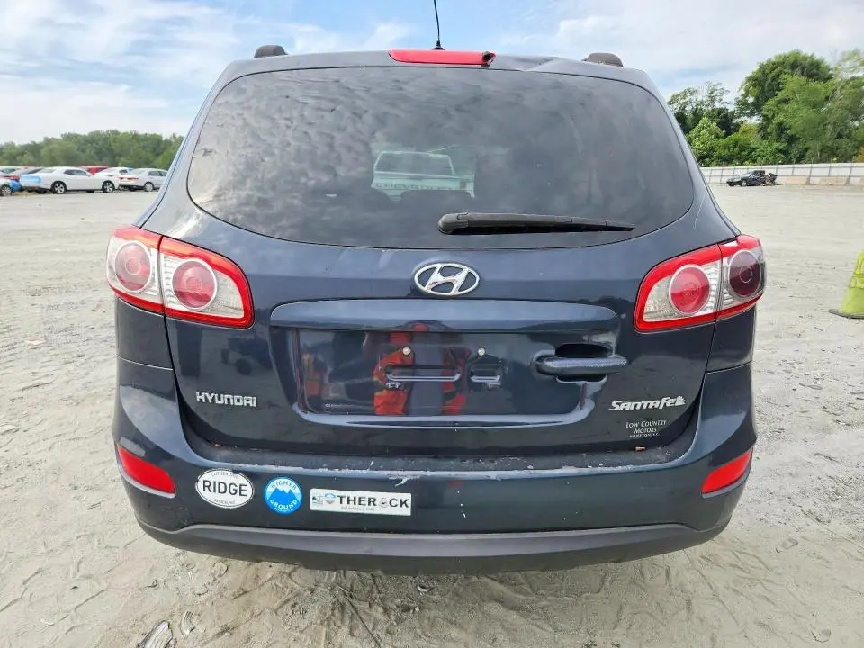2010 HYUNDAI SANTA FE GLS  