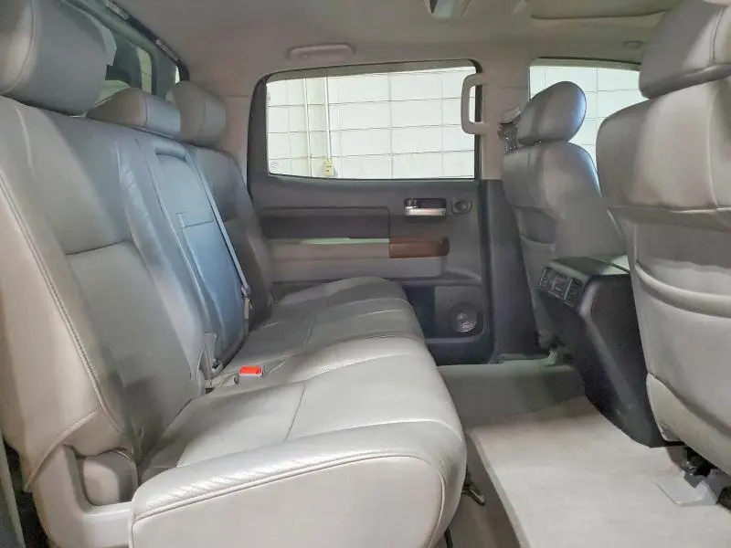 2011 TOYOTA TUNDRA CREWMAX LIMITED  