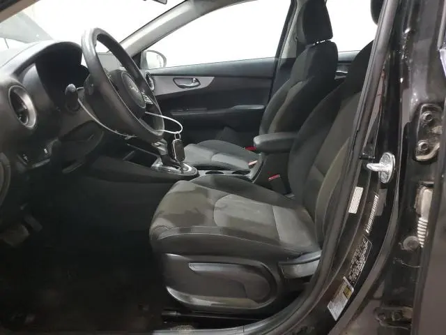 2022 KIA FORTE LXS  