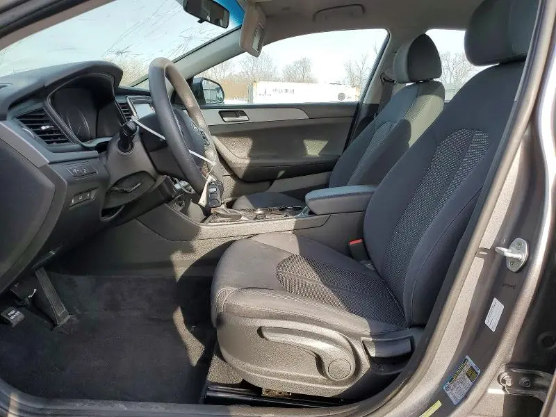 2018 HYUNDAI SONATA SE  