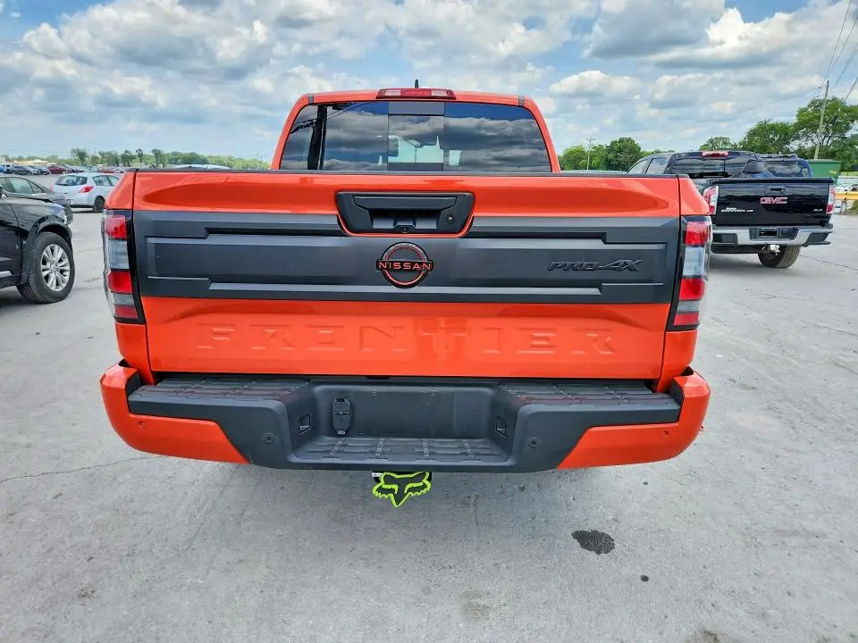 2025 NISSAN FRONTIER PRO-4X  