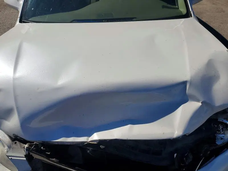 2010 TOYOTA AVALON XLS  