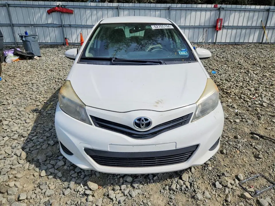 2013 TOYOTA YARIS 5-DOOR LE  