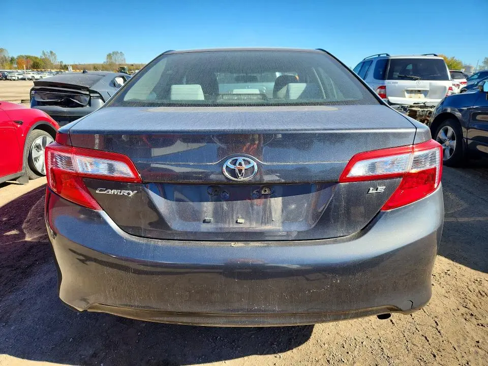 2012 TOYOTA CAMRY BASE  