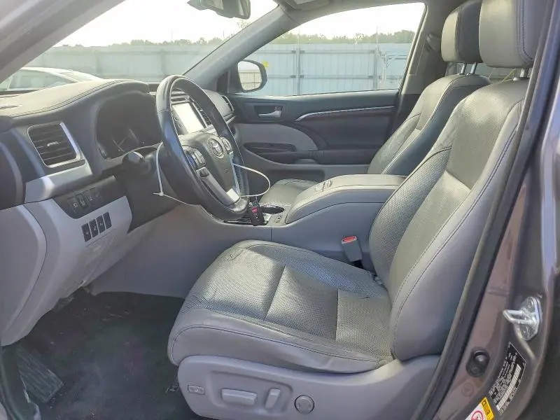 2016 TOYOTA HIGHLANDER LIMITED PLATINUM  