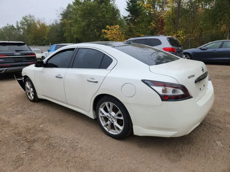 2014 NISSAN MAXIMA S  