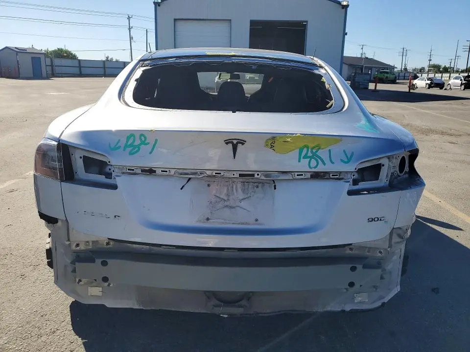 2016 TESLA MODEL S   