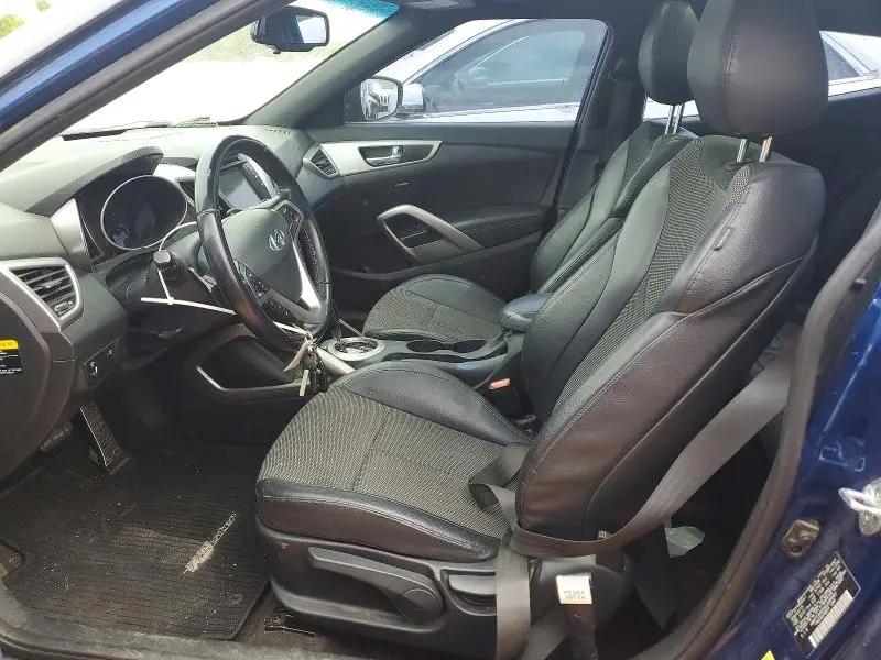 2016 HYUNDAI VELOSTER BASE  