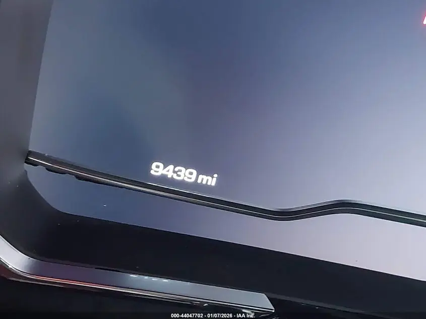 2025 GMC SIERRA 1500 4WD  SHORT BOX SLT