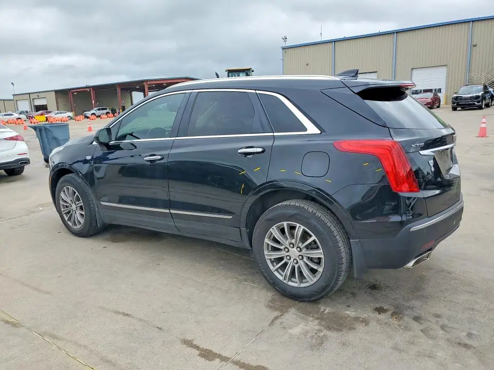 2017 CADILLAC XT5 LUXURY  